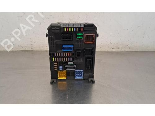 Used Fuse box Fuse box OPEL CROSSLAND X / CROSSLAND (P17, P2QO) 1.2 (75) (110 hp) 36480324 36480324