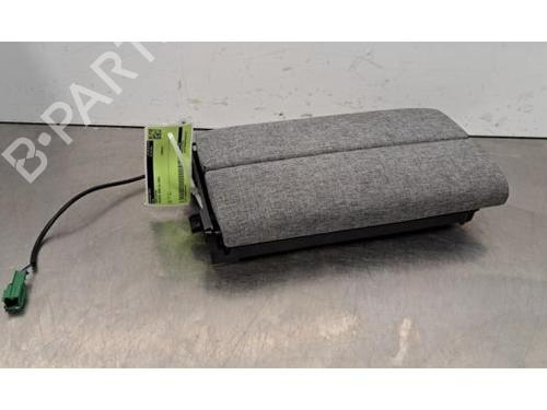 Armlehne für PEUGEOT 3008 III (KA_, KB_, KC_) Hybrid 136 (KAHPYE) (136 hp) 30605411