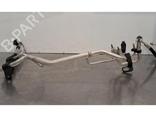 Used AC pipe AC pipe PEUGEOT 3008 III (KA_, KB_, KC_) e-210 (KCZKZX) (213 hp) 32632947 32632947