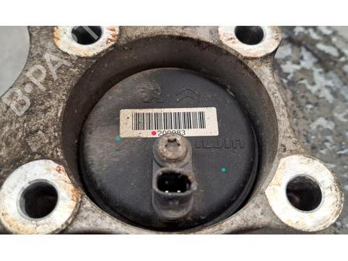 Left rear steering knuckle CITROËN C5 AIRCROSS (A_) 2.0 BlueHDi 180 (AJEHZR) | BP28719830M27