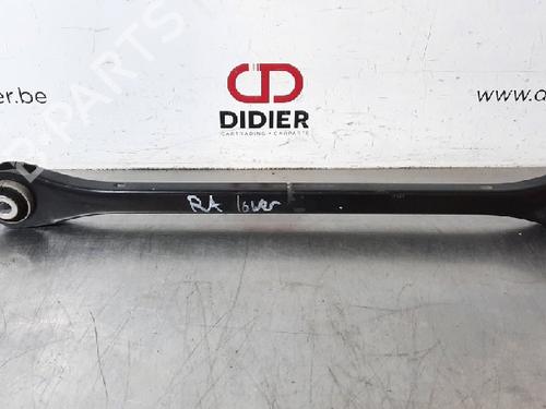 Højre bagtil bærearm BMW X1 (F48) sDrive 18 d (136 hp) 10881419