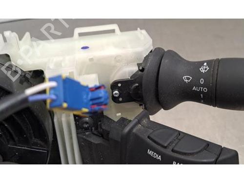 Steering column stalk RENAULT MASTER III Van (FV) 2.3 dCi 150 FWD (FV0F, FV03, FV09) | BP37674665I23 - Image 4