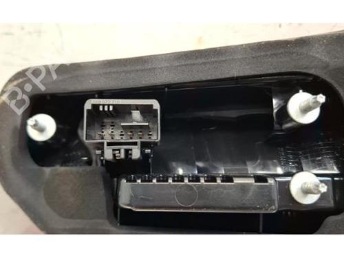 Left taillight VW T-ROC (A11, D11) 1.0 TSI | BP39481184C34 - Image 3