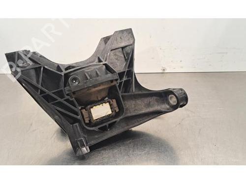Used Engine mount PEUGEOT 508 SW II (FC_, FJ_, F4_) Hybrid 224 (F45GQU) (224 hp) 32287582