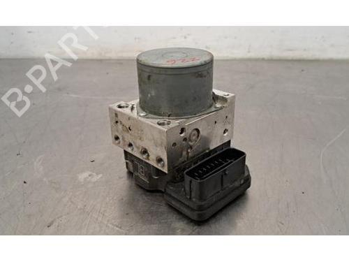 Used ABS pump TOYOTA HILUX VIII Pickup (_N1_) 2.8 TD 4WD (GUN126) (204 hp) 24231203
