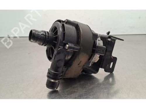 Pompe de circulation d'eau PEUGEOT 308 III (FB_, FH_, FP_, F3_, FM_) Hybrid 225 (F3DGYT, F3DGNH) (224 hp) 31698771