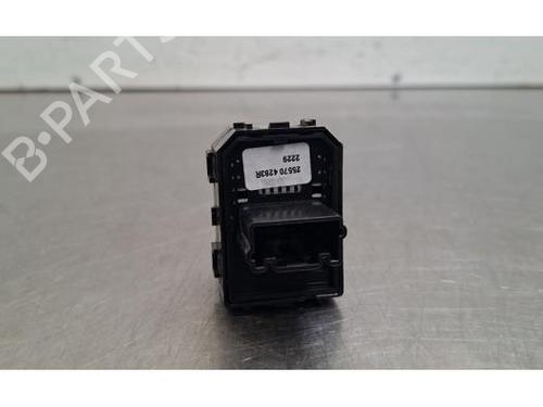 Switch RENAULT MASTER III Van (FV) 2.3 dCi 135 FWD (FV0N, FV08, FV06, FV00, FV1S) | BP36657399I30 - Image 3
