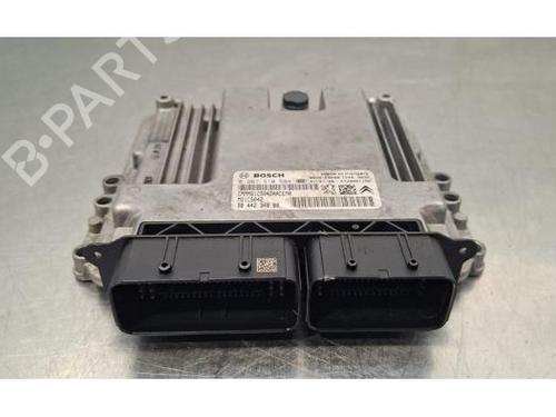 Used Engine control unit (ECU) PEUGEOT 308 III (FB_, FH_, FP_, F3_, FM_) Hybrid 225 (F3DGYT, F3DGNH) (224 hp) 31698590