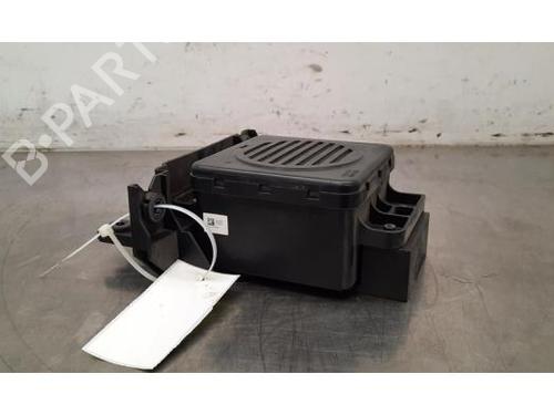 Used Electronic module HYUNDAI SANTA FÉ IV (TM, TMA) 1.6 T-GDI Hybrid HTRAC (230 hp) 29293617