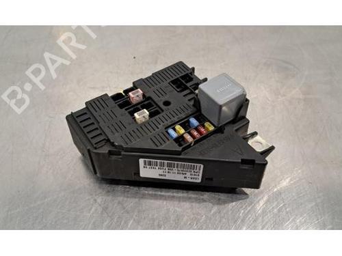 Used Fuse box VOLVO XC90 II (256) T8 Plug-in Hybrid AWD (455 hp) 23634970