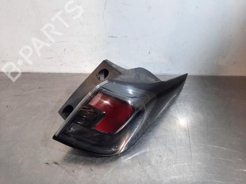 Used Right taillight OPEL CROSSLAND X / CROSSLAND (P17, P2QO) 1.2 (75) (110 hp) 17563290