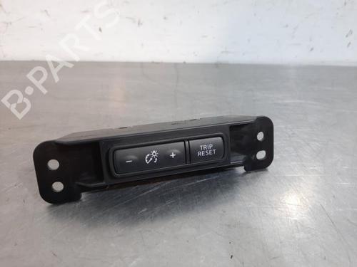 Used Switch NISSAN MICRA V (K14) 0.9 IG-T (90 hp) 23579199
