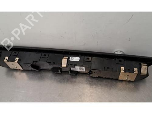 Switch BMW 1 (F40) 118 i | BP29962645I30 