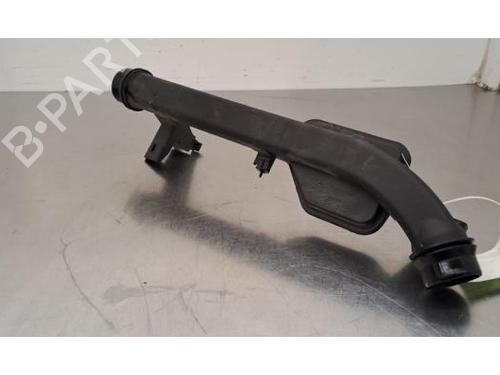 Intercooler pipe PEUGEOT 308 III (FB_, FH_, FP_, F3_, FM_) PureTech 130 (FPHNSL, FPHNST) | BP29468279M127 