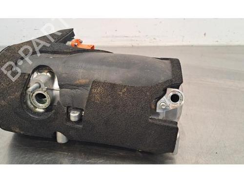 AC-Kompressor TESLA MODEL 3 (5YJ3) EV (275 hp) 28684560