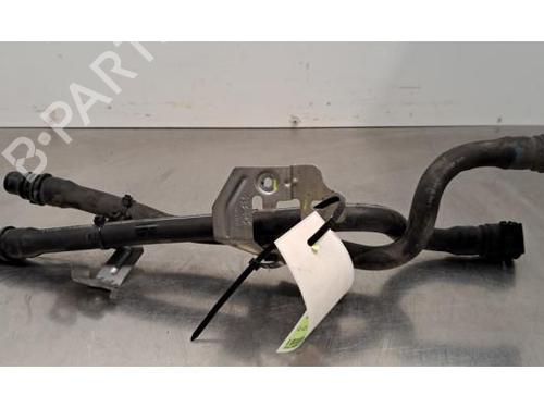 Tubo PEUGEOT 308 III (FB_, FH_, FP_, F3_, FM_) Hybrid 225 (F3DGYT, F3DGNH) (224 hp) 31698684