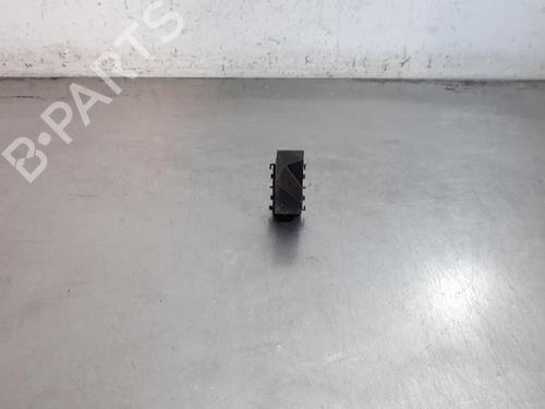Used Switch Switch 39417928 39417928