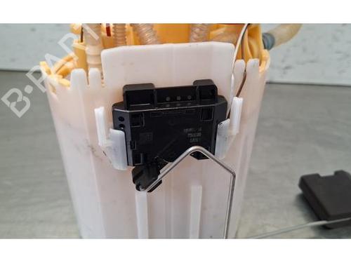 Fuel pump LAND ROVER DEFENDER Van (L663) 3.0 D250 MHEV 4x4 | BP39495677M76 - Image 2