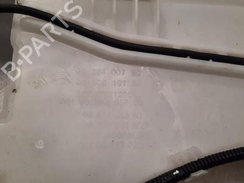 Windscreen washer tank PEUGEOT 5008 II (MC_, MJ_, MR_, M4_) 1.2 THP (MRHNYH, MRHNYW, MRHNSJ, MRHNSU, MRHNSM) | BP23591991C113 