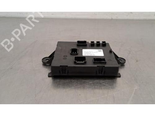 Used Electronic module PEUGEOT 308 III (FB_, FH_, FP_, F3_, FM_) Hybrid 225 (F3DGYT, F3DGNH) (224 hp) 29493824