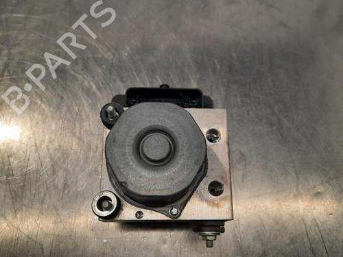 Used ABS pump MERCEDES-BENZ CLA Coupe (C117) CLA 180 (117.342) (122 hp) 19649843