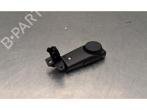 Commandes au volant Commandes au volant 37083176 37083176