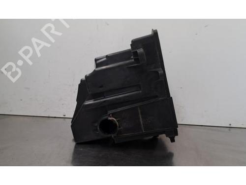 Fuse box RENAULT MASTER III Van (FV) 2.3 dCi 150 FWD (FV0F, FV03, FV09) | BP37674670E1 - Image 9