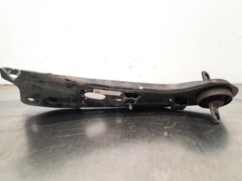 Used Left rear suspension arm KIA CEED Sportswagon (CD) 1.0 T-GDI (120 hp) 15530716