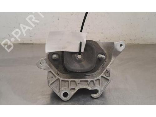 Used Engine mount Engine mount RENAULT ARKANA I (LCM_, LDN_) 1.3 TCe 140 (LDN0) (140 hp) 34105307 34105307