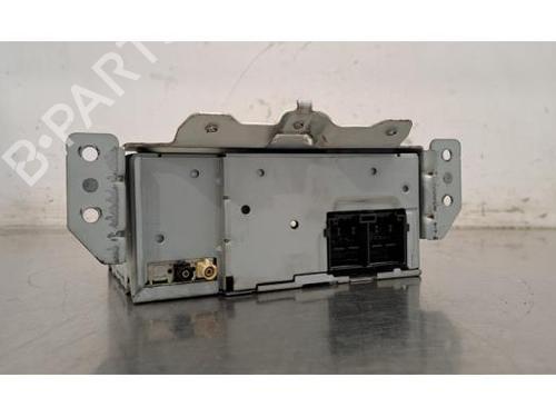 Used Radio FORD FIESTA VII (HJ, HF) 1.5 TDCi (86 hp) 25610622