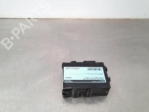Used Gearbox control unit TOYOTA AURIS Estate (_E18_) 1.3 (NRE180_) (99 hp) 17111367