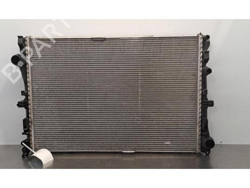 Radiateur à eau MERCEDES-BENZ C-CLASS (W205) C 200 d (205.007) (136 hp) 32376587