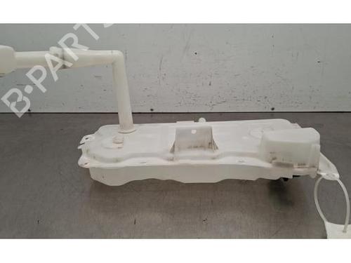Used Windscreen washer tank Windscreen washer tank 37082983 37082983