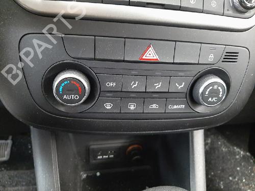 Used Climate control KIA VENGA (YN) 1.6 CVVT (125 hp) 10879752