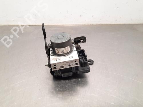 Used ABS pump TOYOTA PROACE Van (MDZ_) 1.5 D4d (MDZ8) (102 hp) 17825951