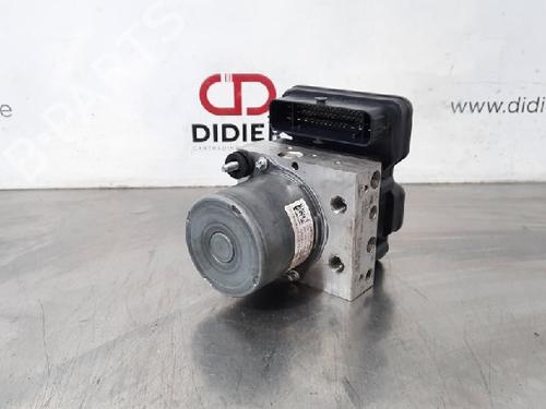 ABS Bremseaggregat MERCEDES-BENZ A-CLASS Saloon (V177) A 180 (177.184) (136 hp) 10884511