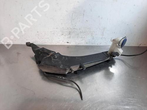 Windscreen washer tank PEUGEOT 308 II (LB_, LP_, LW_, LH_, L3_) 1.6 BlueHDi 120 | BP23637799C113