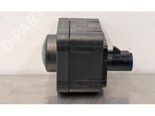 Camera PEUGEOT 3008 III (KA_, KB_, KC_) e-210 (KCZKZX) | BP29058195E14 