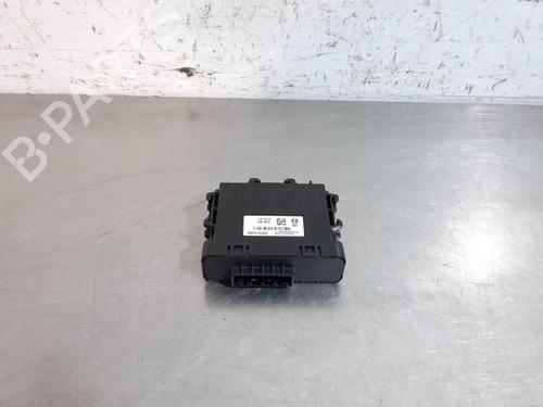 Used Electronic module NISSAN JUKE (F16_) DIG-T 117 (117 hp) 23632684