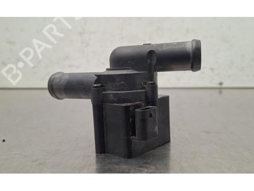 Used Auxiliary water pump Auxiliary water pump LAND ROVER RANGE ROVER SPORT II (L494) 5.0 SCV8 4x4 (575 hp) 40517899 40517899