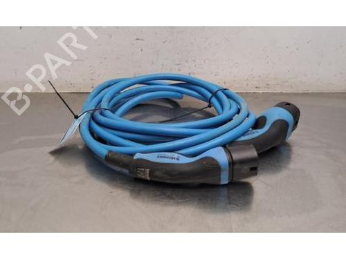 other-tesla-model-3-5yj3-2017-35315210 main image