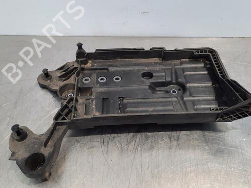 Used Support SEAT ATECA (KH7, KHP) 1.0 TSI (116 hp) 15026303
