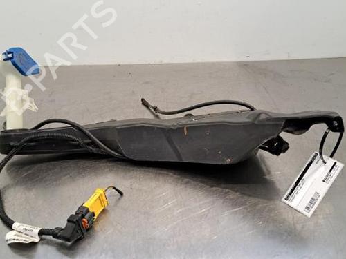 Used Windscreen washer tank PEUGEOT 308 II (LB_, LP_, LW_, LH_, L3_) 1.6 GTi (L35GNH) (272 hp) 23609969