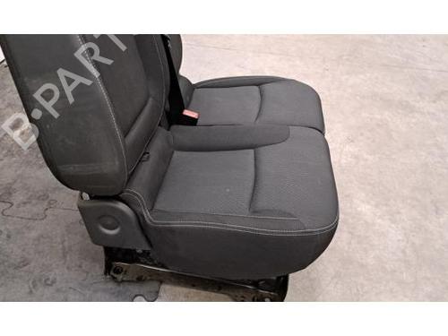 Right front seat NISSAN PRIMASTAR Van (X82) 2.0 dCi 130 | BP39216917C16 - Image 4