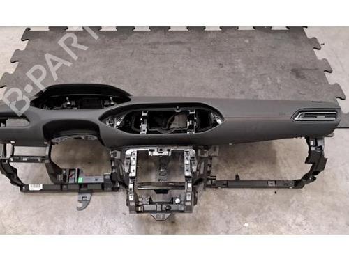 Used Dashboard Dashboard 36905937 36905937