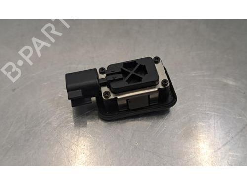 Switch JAGUAR E-PACE (X540) 1.5 P300e Plug-in Hybrid AWD | BP40614850I30 - Image 2