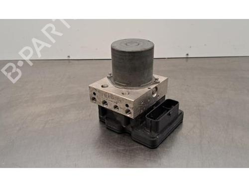 Used ABS pump SKODA KAMIQ (NW4) 1.0 TSI (95 hp) 31029440