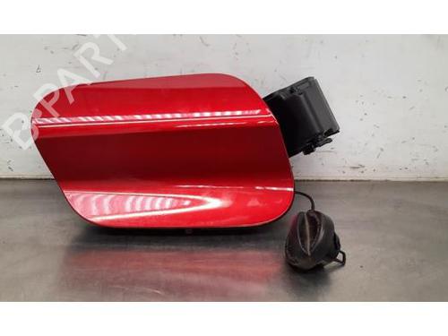 Used Fuel flap PEUGEOT 308 III (FB_, FH_, FP_, F3_, FM_) Hybrid 136 (FPHPYC) (136 hp) 24832136