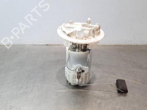 Used Fuel pump PEUGEOT 208 I (CA_, CC_) 1.0 VTi (68 hp) 15034721
