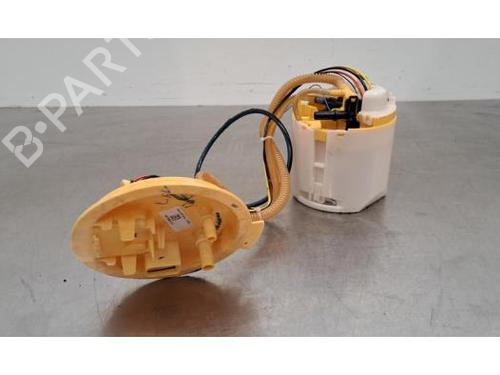Used Fuel pump BMW X3 (G01, F97, G08) xDrive 20 d (190 hp) 29643403